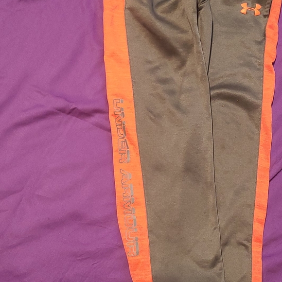 Under Armour pants - Picture 4 of 4